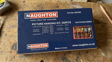 Picture Hanging Kit 250 Piece